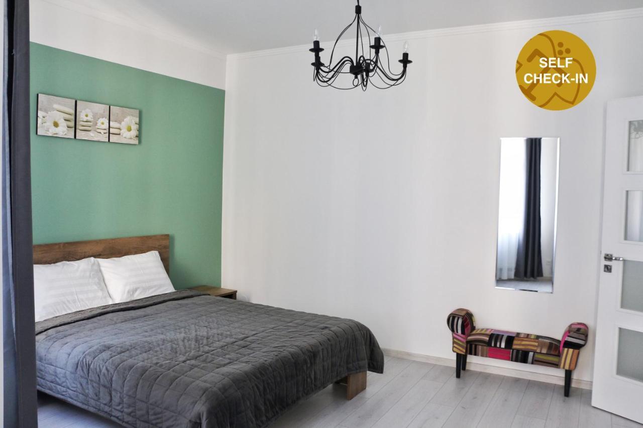 Apartments Moravska 24 Karlovy Vary Bagian luar foto