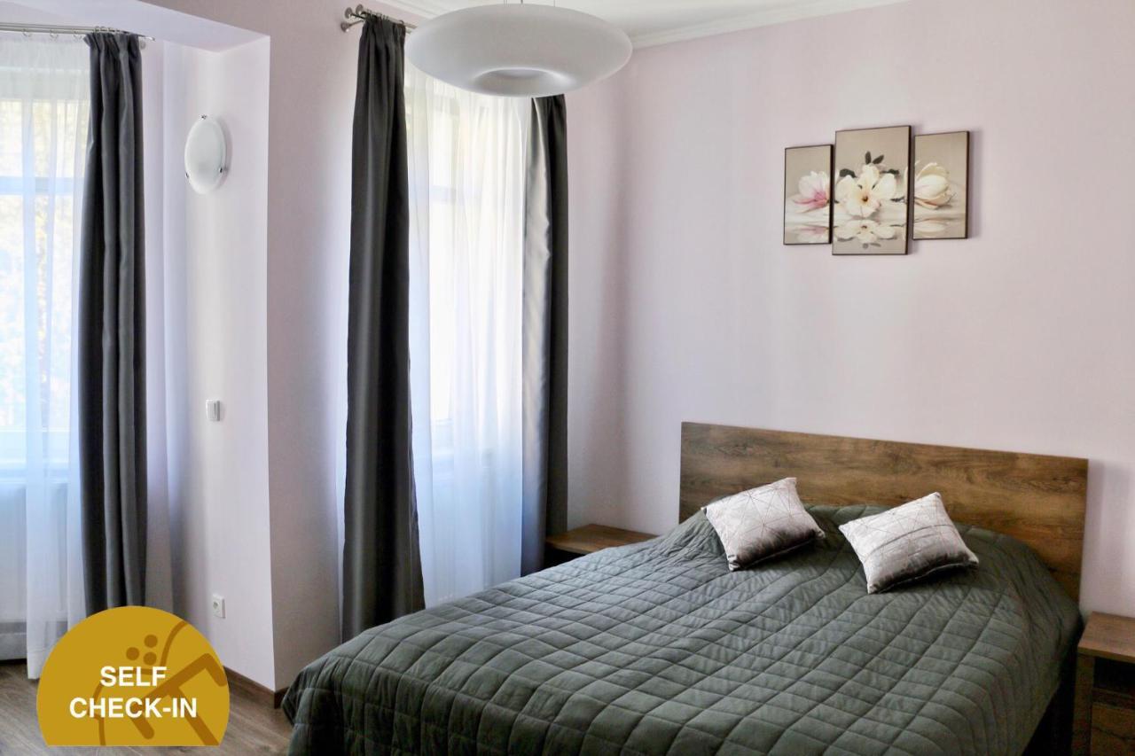 Apartments Moravska 24 Karlovy Vary Bagian luar foto