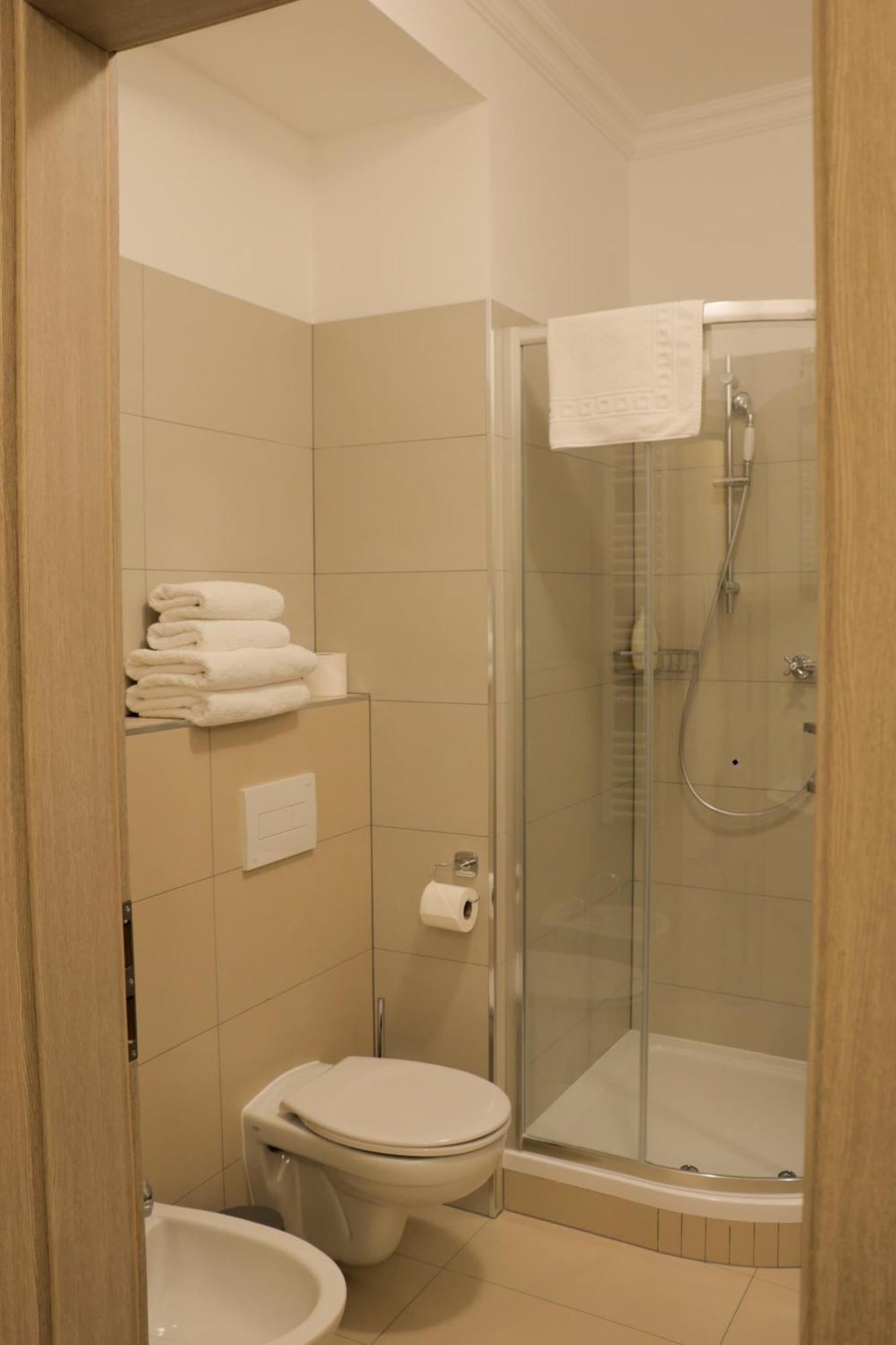 Apartments Moravska 24 Karlovy Vary Ruang foto